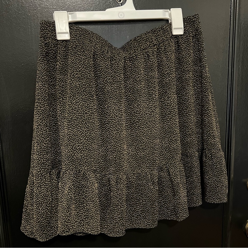 Elastic waist skirt, black with gold polka dots